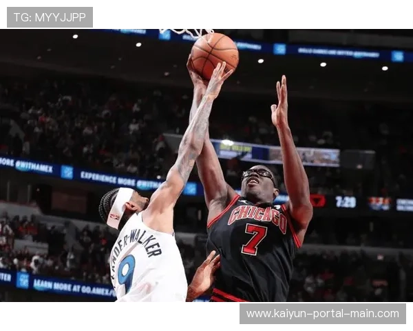 公牛囤积八名后卫结构失衡 后续瞄准顶级内线引援 公牛囤积八名后卫结构失衡 后续瞄准顶级内线引援