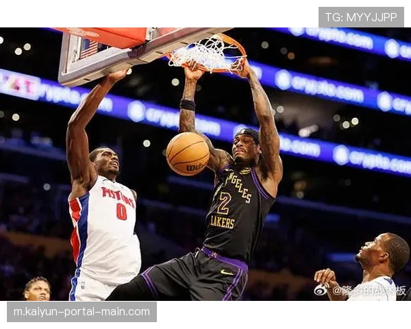 湖人勇士战最后时刻格林动作危险 范德比尔特头部受击引担忧